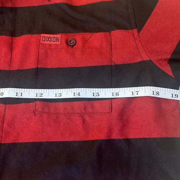 Dixxon Flannel Co DFC Youth Division Boys black/red striped Plaid Shirt, size XL - Picture 3 of 6